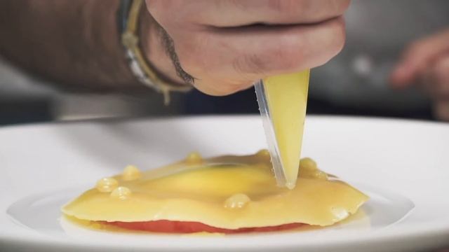 Valentine's Day at Social by Heinz Beck смотреть онлайн