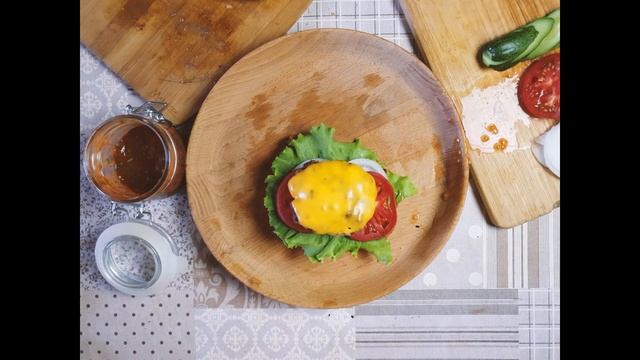 Бургер на чиабатте. Stop-motion. смотреть онлайн