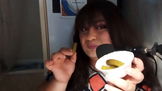 АСМР Огурчики | Итинг | тихий голос | BIG Crunch | Intense #asmr #sleep #mukbang смотреть онлайн