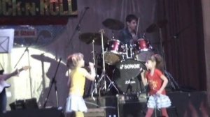 Недавняя Настя, Сивкова Кристина - Песенка Бременских Музыкантов