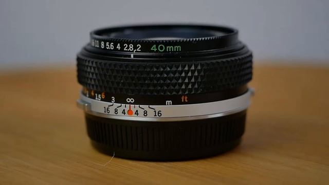 OM-System Zuiko Lens 40 mm / 2.0 - Olympus Analog Classics - Sneak Review