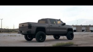 BOSS Trucks 2015 Custom GMC Sierra 1500 SLT w 7" Suspension Lift & 20" Fuel Wheels