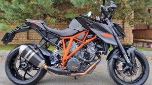 Видеообзор KTM 1290 Super Duke R 2015