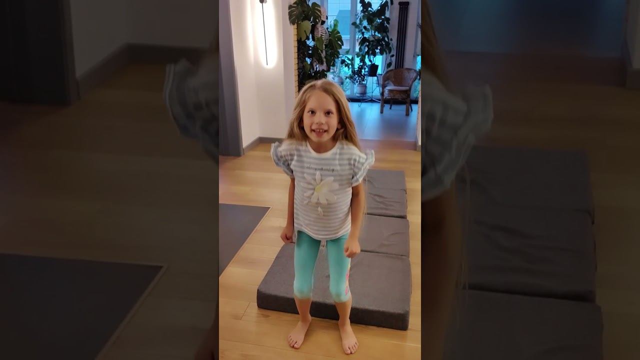 А вам СЛАБО? МОСТИК из стойки на руках #гимнастикадети