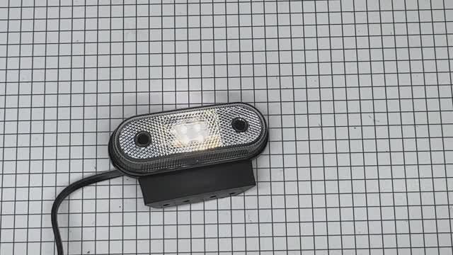 Фонарь габаритный светодиодный, белый, с кронштейном, Fristom FT-020BK смотреть онлайн