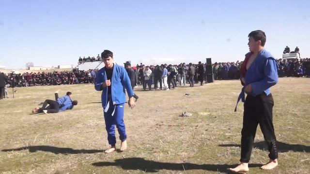 KURASH KATTA OLISH UZBEK KURASHI//КУРАШ ОЛИШ смотреть онлайн