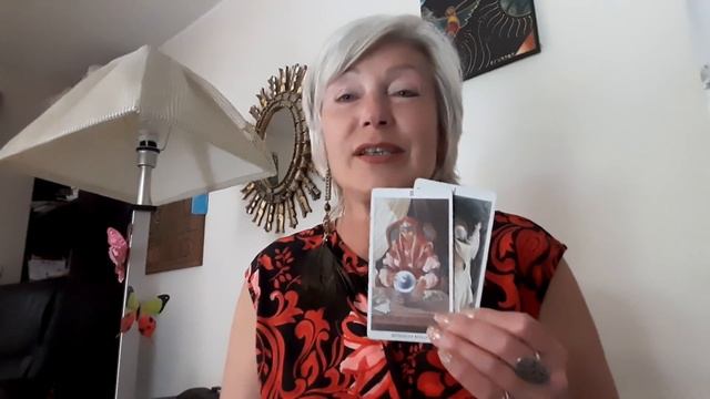 БЛИЖАЙШЕЕ БУДУЩЕЕ. ТАРО смотреть онлайн