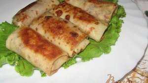 Блинчики с мясом.