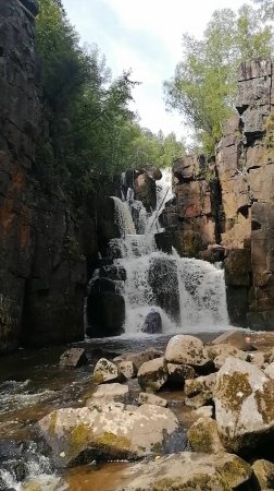 Уковский водопад