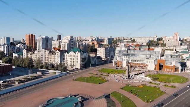 Lipetsk, Russia. Monument to Peter I. Peter the Great Square. History Center, Aerial View смотреть онлайн