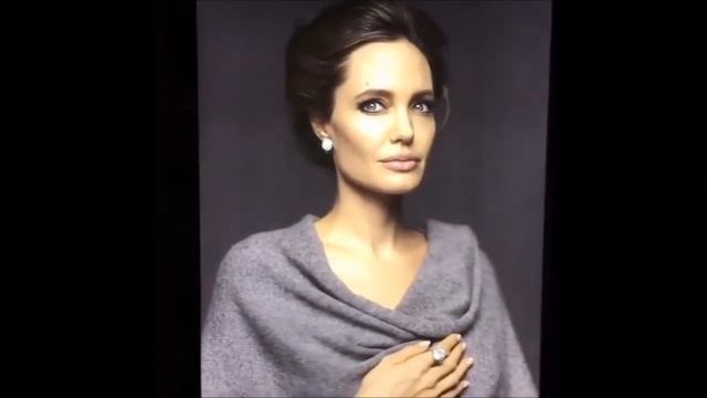 Angelina Jolie 3D for Guerlain by Rob Munday смотреть онлайн