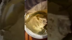 Куринная печень в белом соусе