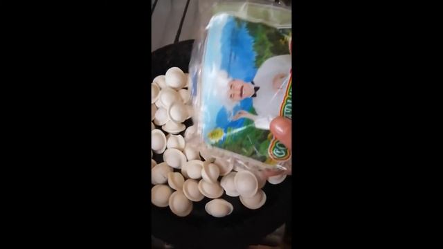 жарю пельмени.Быстрый и вкусный обед.