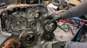 Ремонт E-CVT c Lexus RX450H.mp4