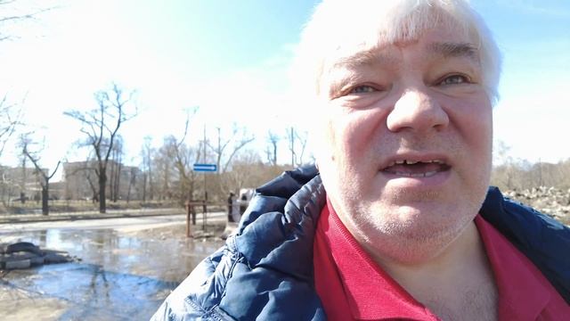 2022.04.17. Экологическая опасность не в том, что снег лежит на газоне, а в том что его возят... смотреть онлайн