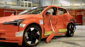 Volvo EX30 Crash Test vs. Volvo EX90 (Volvo Cars Safety Centre)