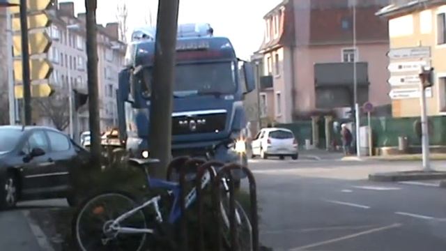 MAN TGX XLX 18.480 Euro 5 remorque plateau Transport REINHEIMER & FILS смотреть онлайн