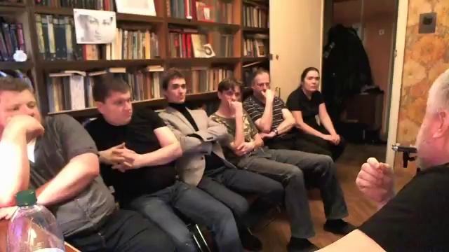 Много женщин и идеал (Меняйлов)
