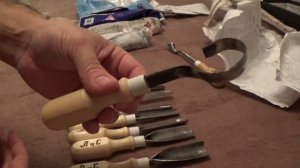 Обзор дешевого инструмента для резьбы по дереву.