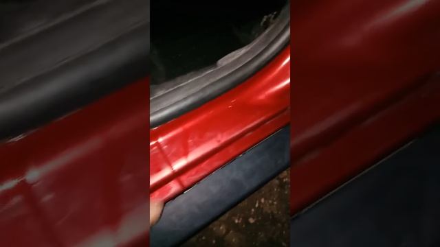Дастер 4*4 и 4*2 объем багажника,антикор из салона,  и лакокрасочное покрытие.(1)