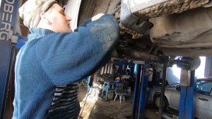 Hyundai Solaris 140000км диагностика ходовой/Hyundai Solaris 140000km diagnostics running