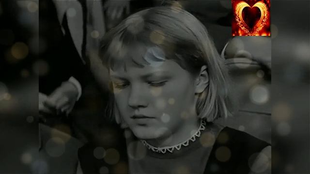 Босоногая девчонка смотреть онлайн