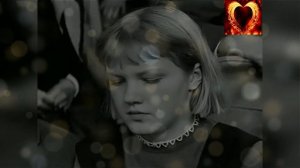 Босоногая  девчонка