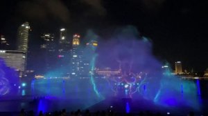 SINGAPORE. SPECTRA – A LIGHT & WATER SHOW