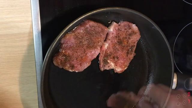 Отбивные тают во рту! Как правильно отбить мясо? Простой рецепт нежнейшей корейки с грибами