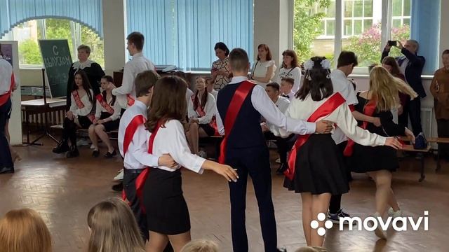 д. Руссолово. Выпускной 9в школа 530 .лысина. смотреть онлайн