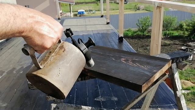 Поделки из дерева своими руками - обработка доски паяльной лампой. смотреть онлайн