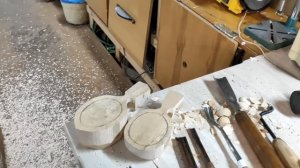 Чем режу, из какого дерева, какое масло использую, как сушу, на чем точу. Ответы на вопросы