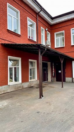 Односкатный навес с водосточной системой