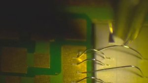 Ультразвуковая микросварка силовых кристаллов на плату алюминиевой проволокой (установка ES-4029т)