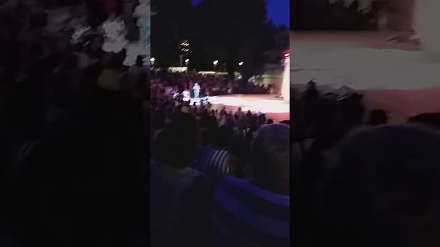Болгария Созополь концерт Веселина Марина в омфитеатре на площади 17 июля 2019 год(2)
