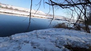 Пробую донку на реке зимой/Experiment Fishing in the winter.