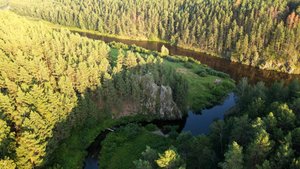 Скала Кукушкин камень на слиянии рек Исеть и Камышенка