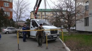 В Каспийске демонтировали незаконное ограждение на муниципальной территории