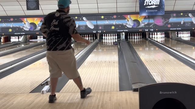 Strikes and more strikes with 900 global Motiv hammer DV8 and storm #bowling #subscribe #bowlifi