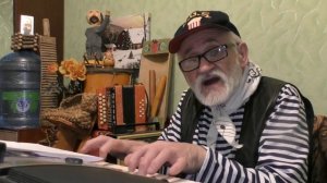 Ф.В.ГИНЗБУРГ ВАМ ИГРАЕТ,"МАРШ ТУРИСТОВ"ВСПОМИНАЕТ.КАК ТОГДА ХОДИЛ В ПОХОД, А ТЕПЕРЬ ОН ЛИШЬ ПОЕТ...