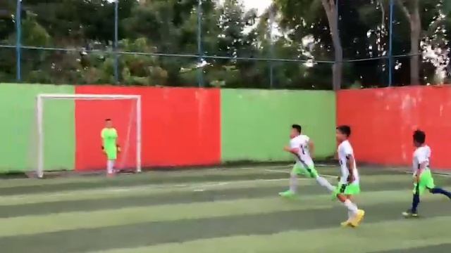 Golazo de Gael SUPER STARS SAN ANDRES VILLA SECA RETALHULEU смотреть онлайн