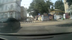 Правый поворот с левого ряда