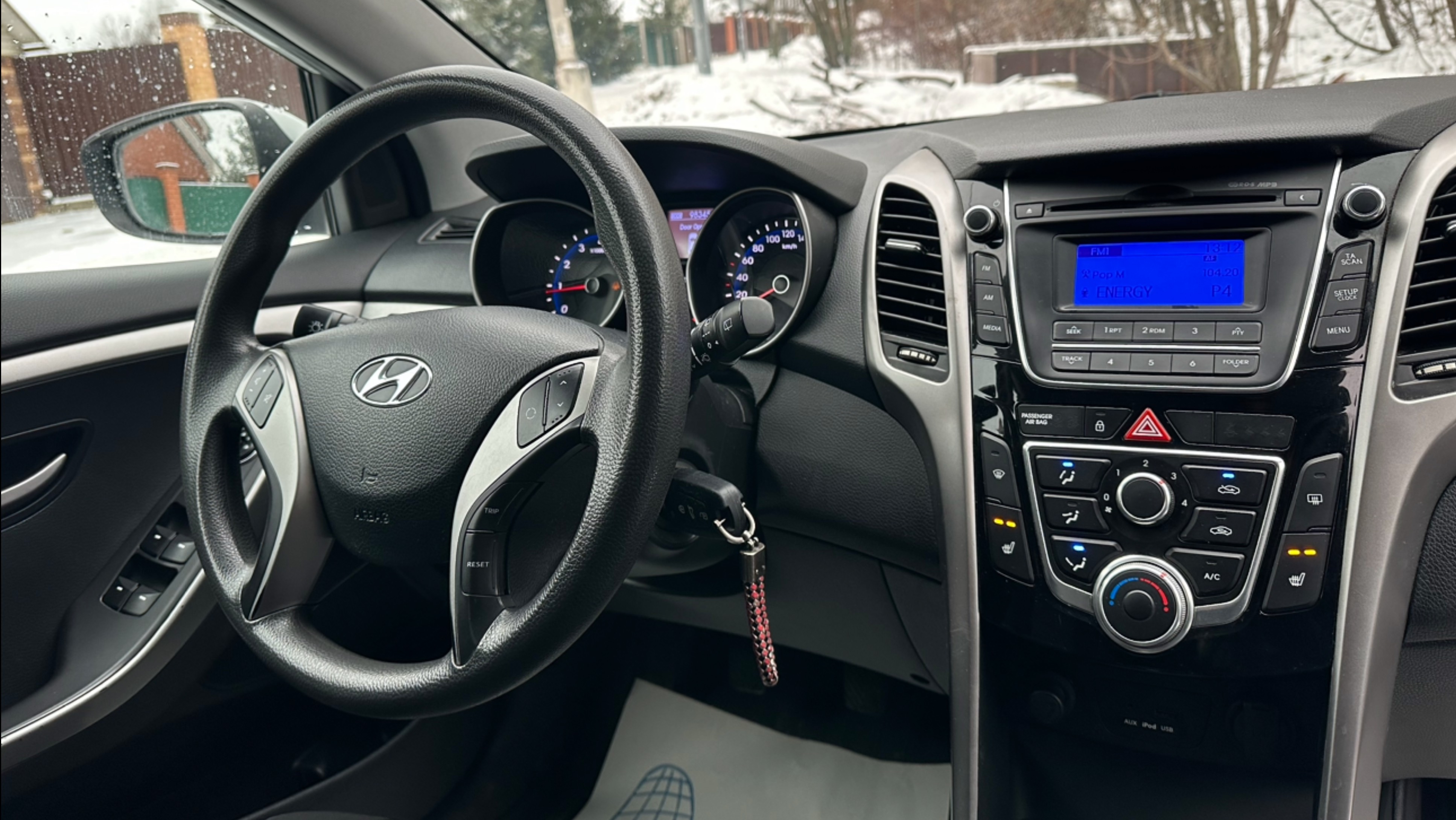 Hyundai i30 2013 1.6MT смотреть онлайн