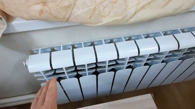 Радиатор. Как убрать воздух Верх Горячий, Низ Холодный...Что делать (2021) смотреть онлайн