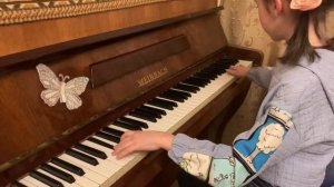 Liza. Гамма РЕ мажор в расходящемся движении.