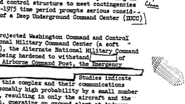 Secret Government Buries Deep Underground Command Centers 1 Mile Below смотреть онлайн