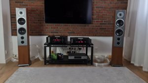 AudioVector R6 Signature Premiere + Moon 700i v2, 780D v2, Nordost Odin 2. Instal Audio Konin