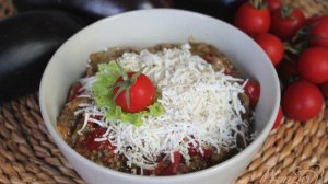 Печеные баклажаны с брынзой и черри