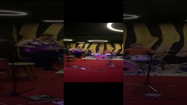 репаем с пацанами🤘