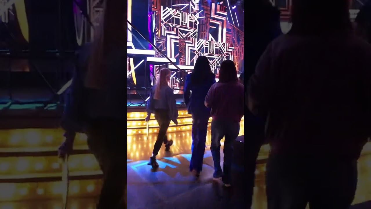 Виктория Барс «Привет, Андрей!» смотреть онлайн